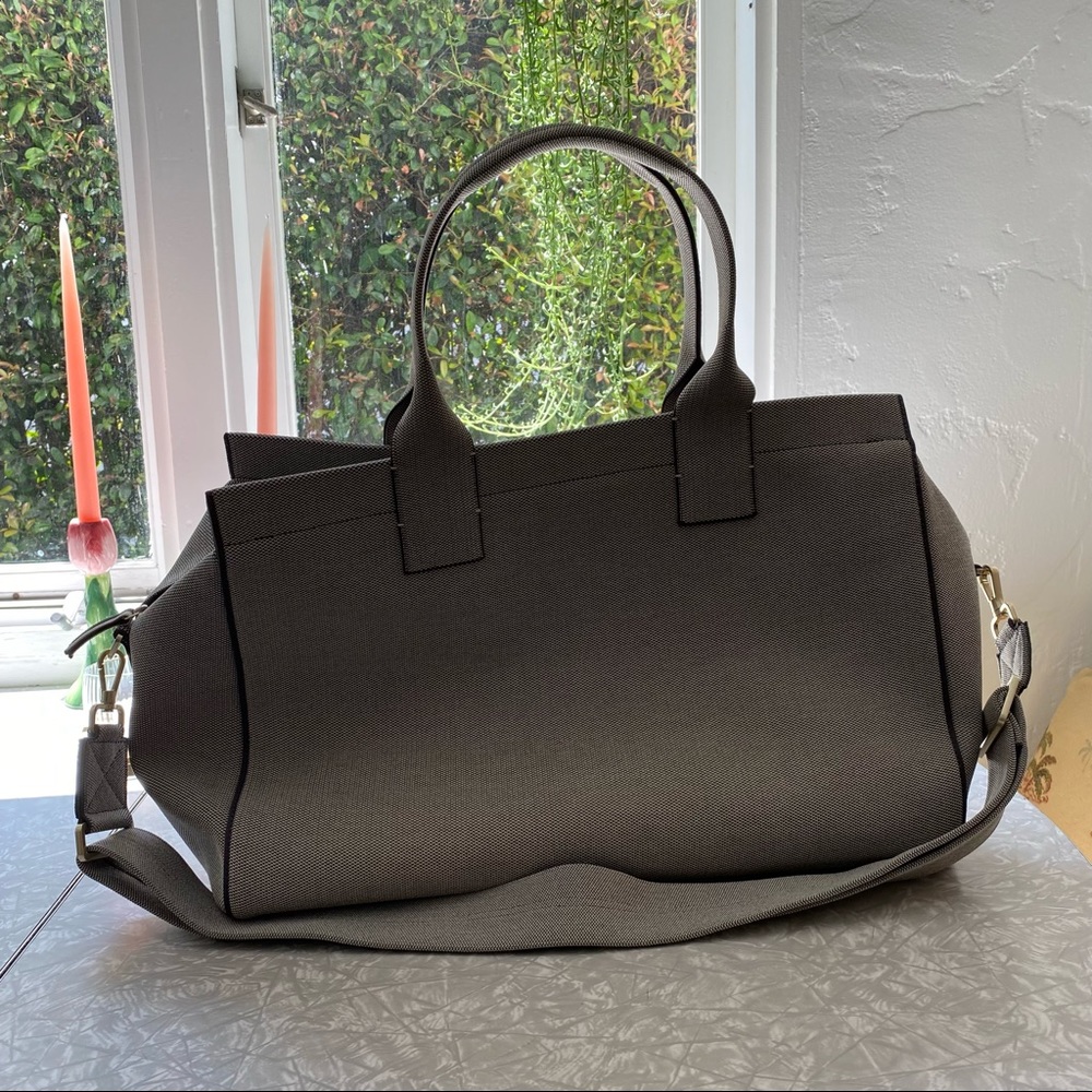 Rothy’s Bag | The Overnighter In Stone Grey